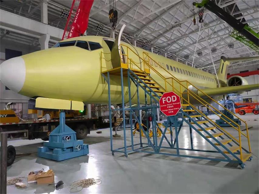 东台市飞机模拟仓